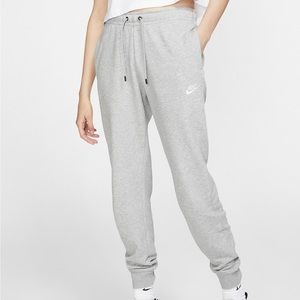 Sportswear Essential Fleece Full Length Joggers